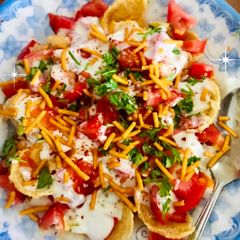 A picture of Jhatpat Cornflakes Chat Bowl.
