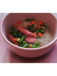 Foto resep Sup vegetable mix dengan sosis dan bihun jagung