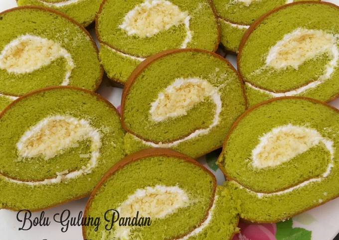 Bolu Gulung Pandan