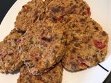 Hamburguesas de lentejas y garbanzos con vegetales