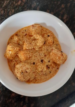 A picture of Veg. Babycorn in curd.