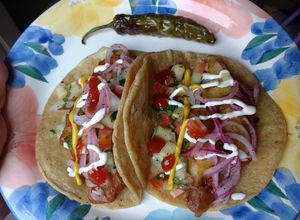 Una foto de Tacos de pescado estilo (Ensenada)