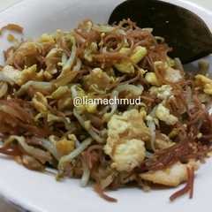 A picture of Mie goreng merah #specialfoodforautism.