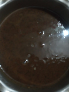 ખજૂર આંબલી ની ચટણી (Khajoor Ambli Chutney Recipe In Gujarati) રેસીપી મુખ્ય ફોટો