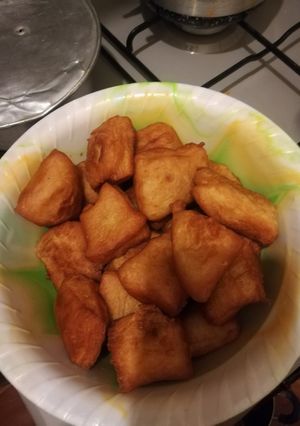 A picture of Mandazi.