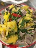 Tràng bò xào dứa