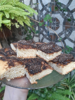 Una foto de Tortitas negras o cara sucias súper económicas sin huevo!