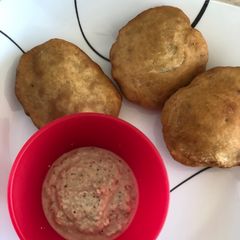 A picture of Mangalore buns.