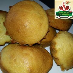 A picture of Vanilla cake.