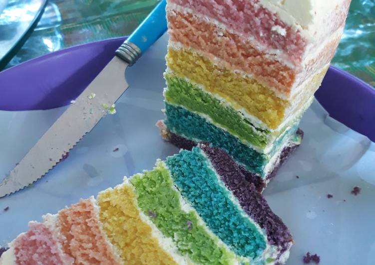 Rainbow cake kukus enak 😍😍 #ResepPertamaKu