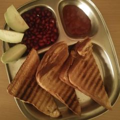 A picture of Yum sandwich.