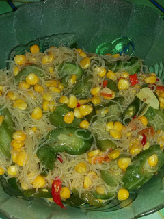 Foto resep Bihun oseng oyong jagung