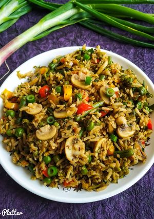 A picture of Chinese Fried Rice.