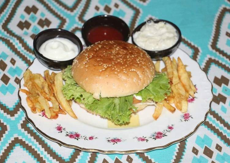 Recipe of Tasty Chicken Pattie burgers with fries and coleslaw 🤩 🤩