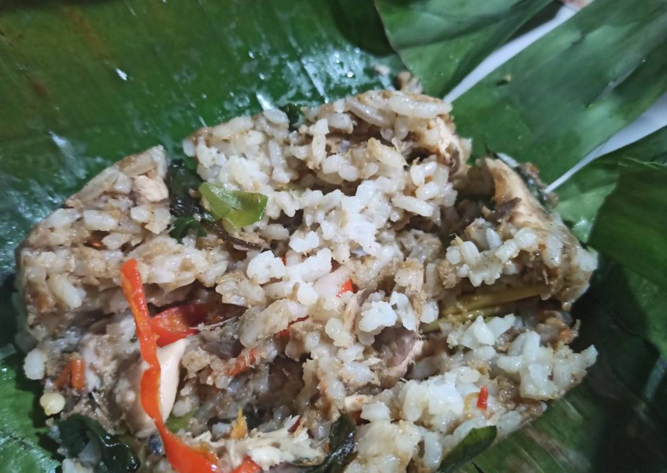 Nasi Bakar Oncom Ikan Salem