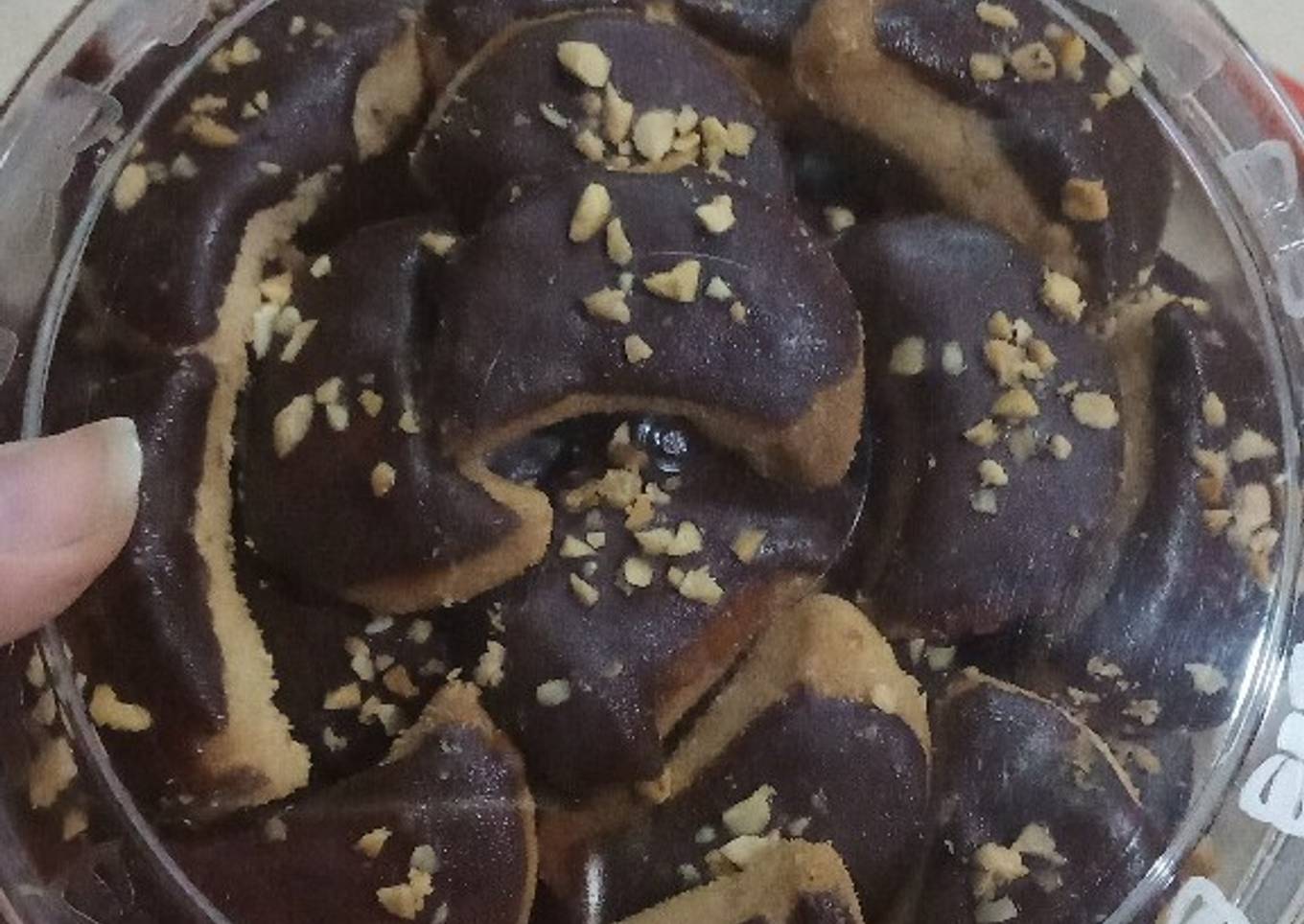 Kue kacang coklat
