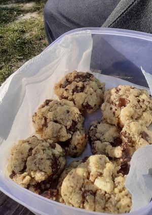 Une photo de Gummy cookies chocolats noir et blanc