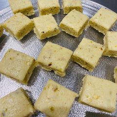 Almond bites A picture of Almond bites.