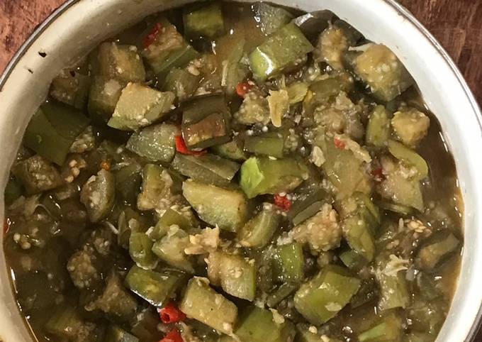 Resep Oseng Terong Pedas oleh Indah Nur Rizqi Rahmadani - Cookpad