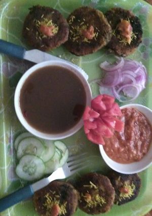 A picture of Veg potato kabab.