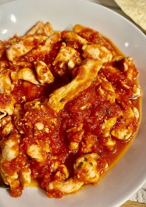 Foto principal de Pollo con tomate exprés