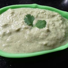 A picture of Coconut chutney.
