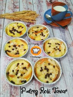 Foto resep Puding Roti Tawar ala Rhinie's