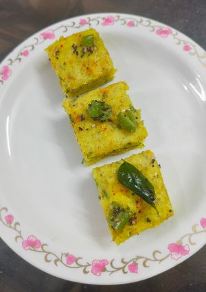 A picture of Moong dal Dhokla.