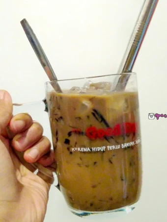 Langkah Mudah untuk Menyiapkan Resep Resep Es Capcin Capucinno Cincau yang Sempurna Anti Ribet, Mantap