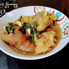 A picture of Goat meat pepper soup.