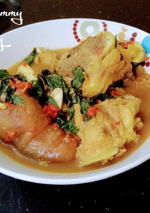 A picture of Goat meat pepper soup.