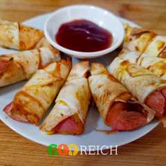 Una foto de Falsos mini croissants con tortillas de trigo o maíz en 5 minutos