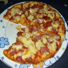 Pizza Sosis kakak রেসিপির প্রধান ছবি