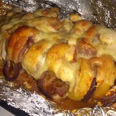 Una foto de Bondiola rellena envuelta en aluminio