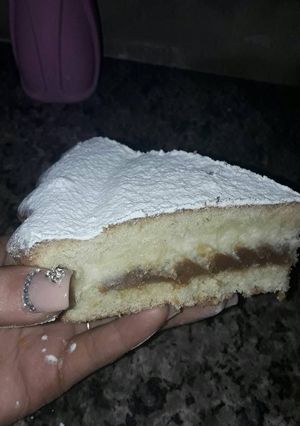 Una foto de Tarta de ricota con dulce de leche