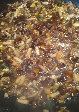 A picture of Thanksgiving / Christmas Mince Meat.