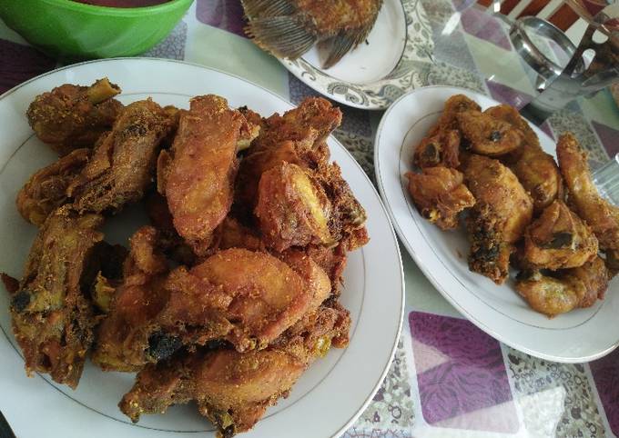 Ayam goreng Ketumbar