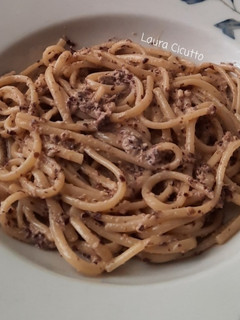 Foto di Linguine al pesto di radicchio e noci