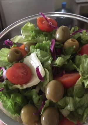 Una foto de Ensalada red-green