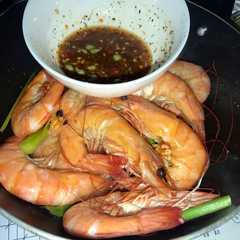 A picture of Tôm hấp xả.