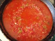 A picture of green pepper and tomatoes