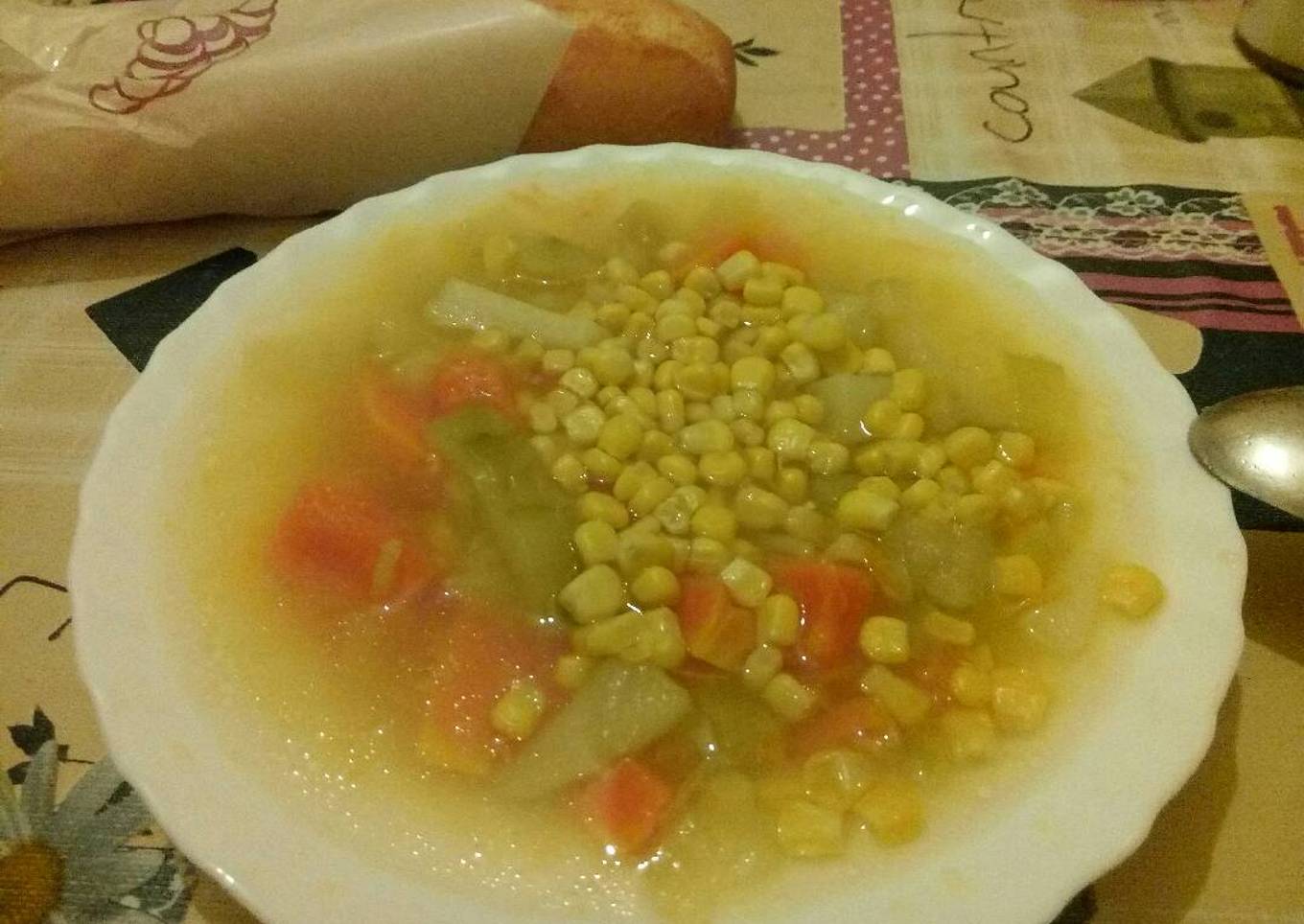 Sopita mixta de vegetales