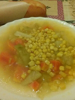 Una foto de Sopita mixta de vegetales