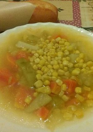 Una foto de Sopita mixta de vegetales