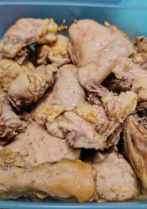 Foto resep Ayam Kuning Ungkep Rice Cooker/Magic com