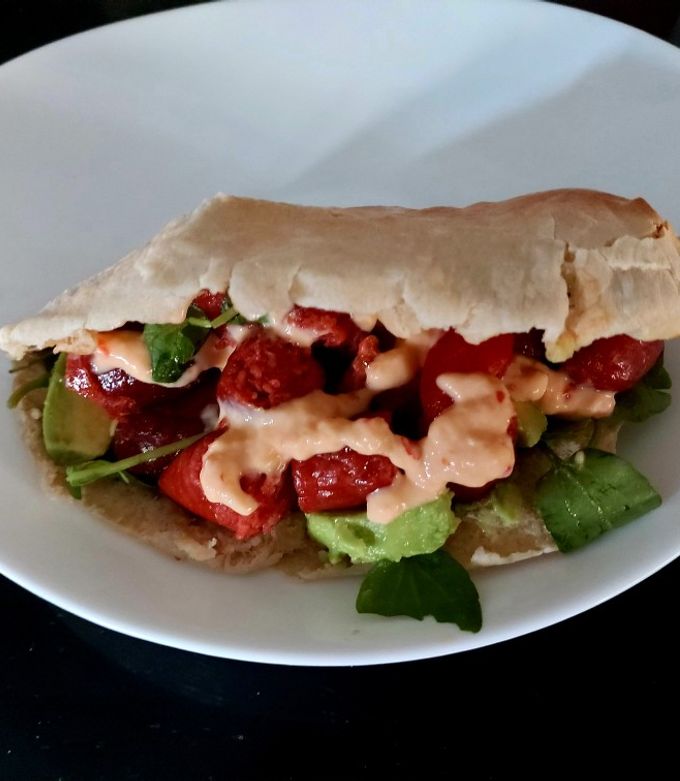 A picture of My Pork & Tomato Sausages on Pitta Bread 😃.