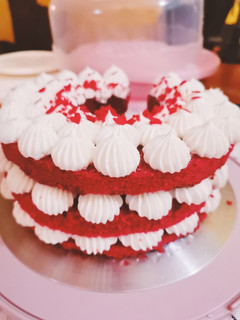 Una foto de Bizcocho red velvet 4/4