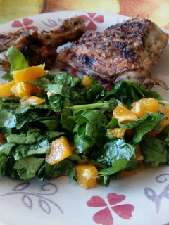 Una foto de Ensalada fresca de Espinaca con Naranjas