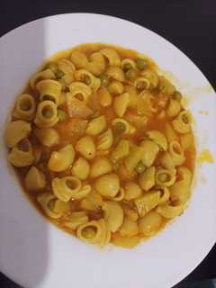 Una foto de Pasta tiburón estofada