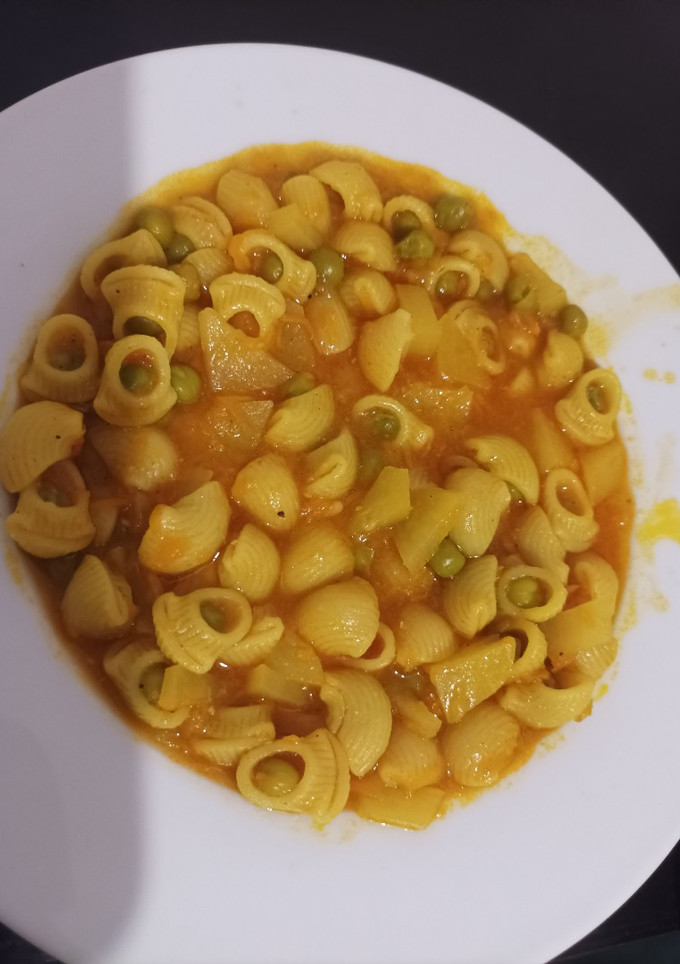 Una foto de Pasta tiburón estofada